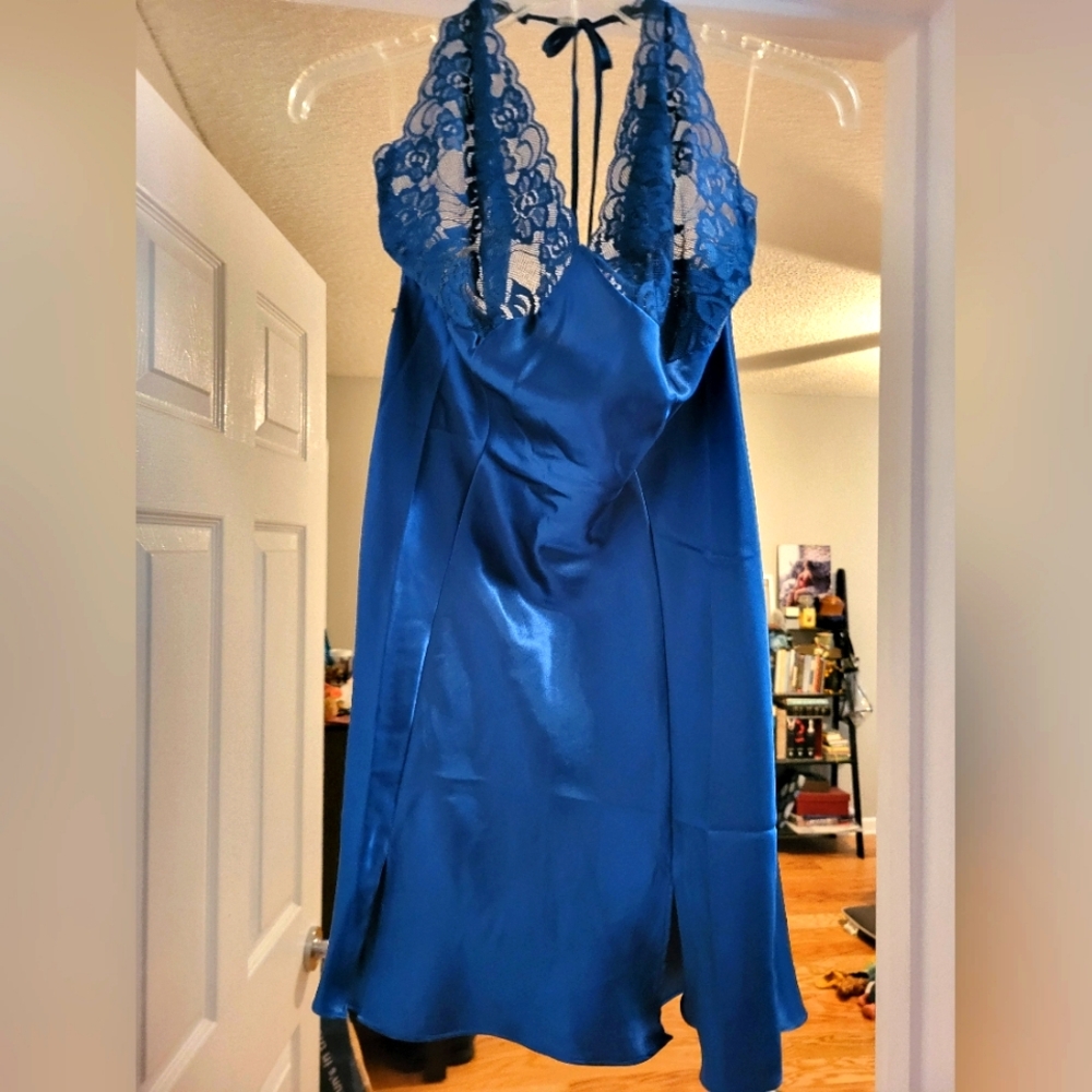 Fredericks of Hollywood chemise Large